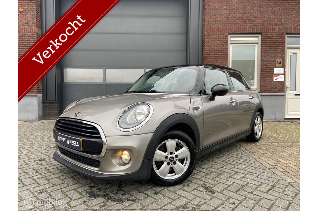 MINI Cooper Business 2017 | 103.058 km NAP | Navi | Cruise 49727569-0.jpg | Happy Wheels Automotive